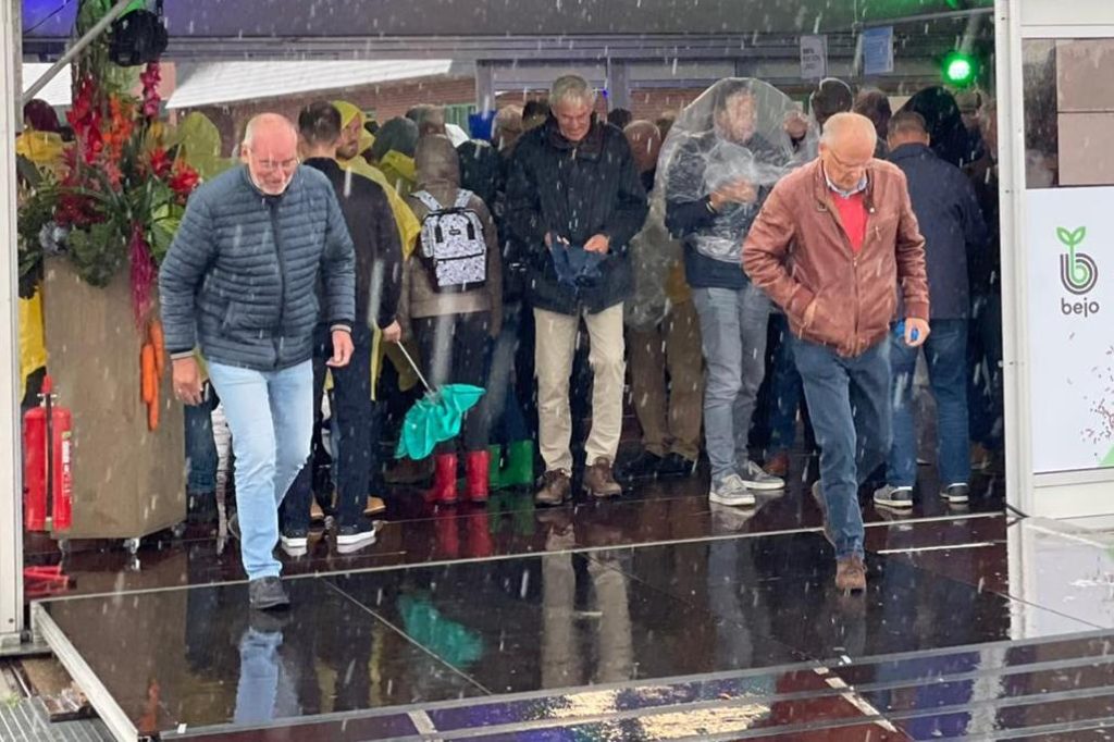 Leden Sociëteit Intimus trappen af voor een nieuwe seizoen