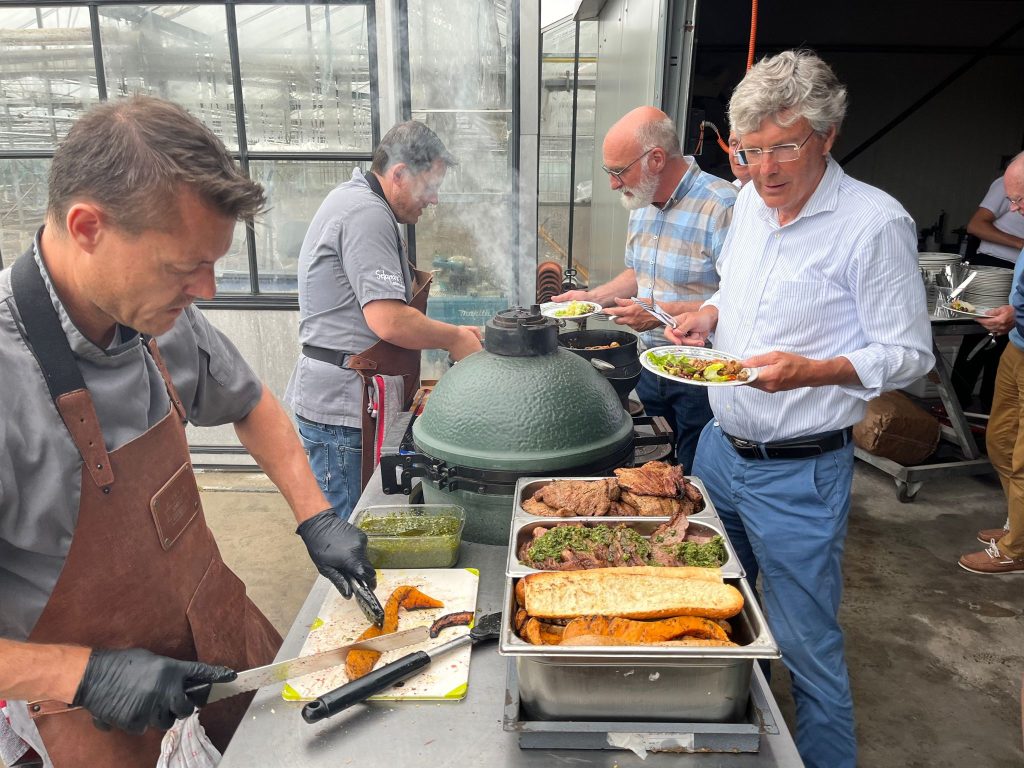 Zomer bbq Societeit Intimus